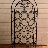 Portabottiglie in ferro.