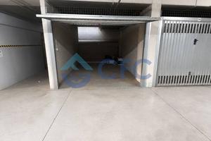 Box / Garage di 18 m² a Milano