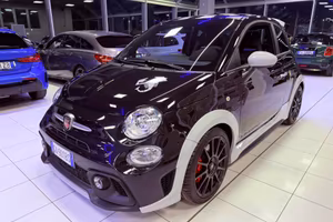 Abarth 695 1.4 Turbo T-Jet 180 CV 70° Anniversario