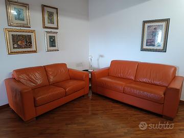 divanoletto 2 posti  e divano 3 posti  in PELLE