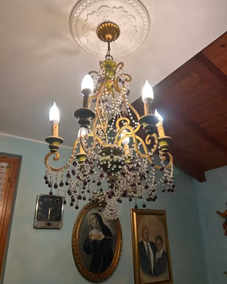 Lampadario stile antico 