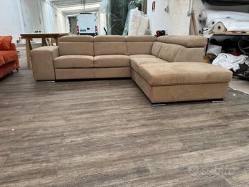 DIVANO NUOVO ANGOLARE A LETTO CONPONIBILE