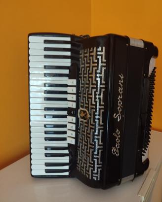 Fisarmonica soprani 120 bassi, 9 registri, anni 80
