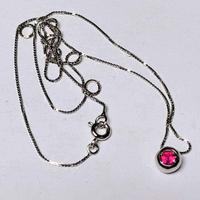 collana oro bianco e rubino