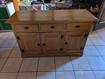 mobile legno massiccio 