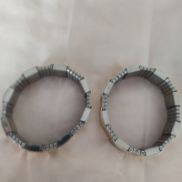 Bracciali magnetici vintage
