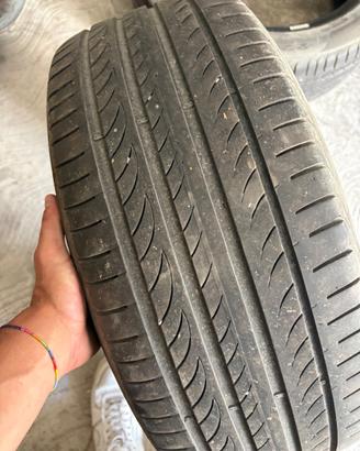 Pneumatixi Pirelli 225/50 R17 98Y