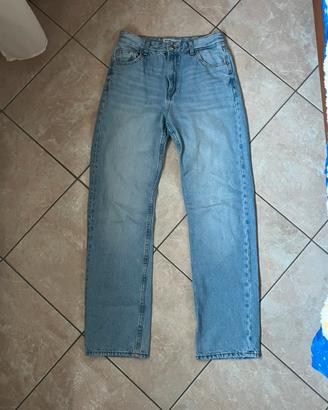 Jeans dritti Bershka – EUR 36