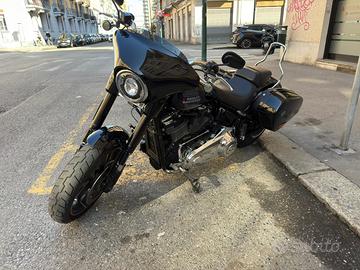 HARLEY Davidson Softail Sport Gilde De Lux