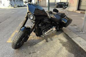HARLEY Davidson Softail Sport Gilde De Lux
