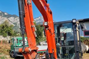 Miniescavatore KUBOTA CABINATO U35