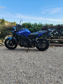 Yamaha mt-09
