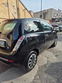 ypsilon 1.2 GPL