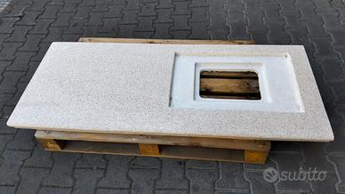 Top in granito con foro per lavello - 153 x 62 cm