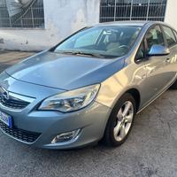 Opel Astra 1.4 100CV 5 porte Elective