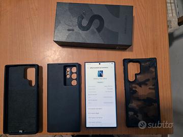 Samsung S22 ULTRA completo di cover e powerbank