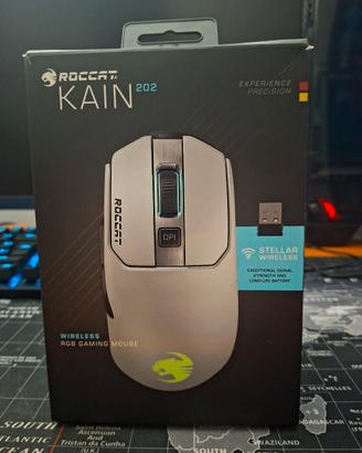 Roccat Kain 202 AIMO, mouse gaming wireless