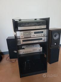 Stereo vintage con mobiletto