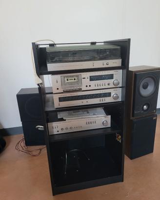 Stereo vintage con mobiletto