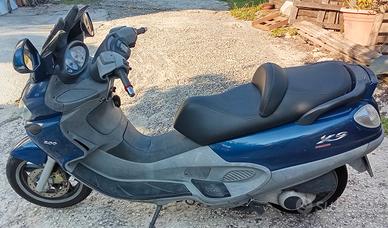 Piaggio X9