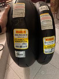 Pirelli supercorsa V4 SP