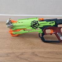 BALESTRA NERF ZOMBIE  STRIKE