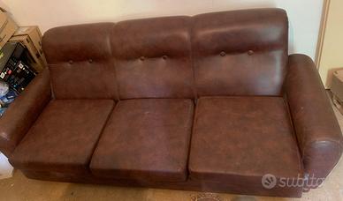 Divano ecopello anni 80