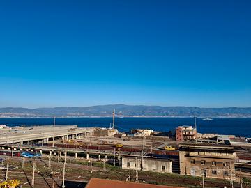 Camera per ragazza panoramica pressi stazione