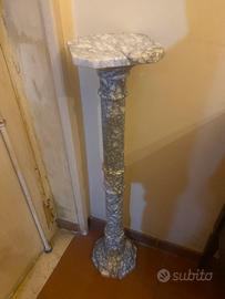 Colonna in marmo