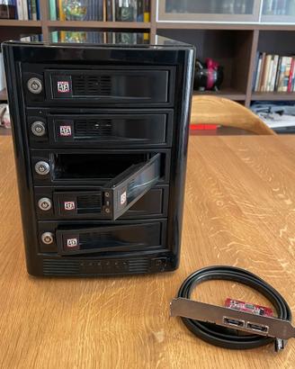 Box per Hd da 5 slot eSata