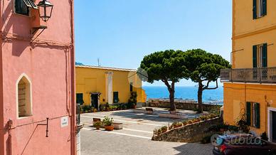 MONOLOCALE A IMPERIA