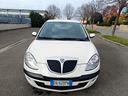 lancia-ypsilon-1-2-solo-108-000-km-neopatentati