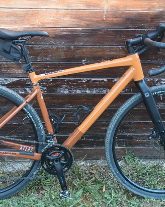 Focus Atlas 6.7 gravel 2023 taglia M