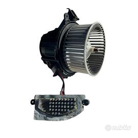 AUDI Q5 Serie (12>17) VENTOLA RISCALDAMENTO 8T0820