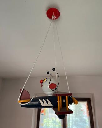 Lampadario a forma di aereo