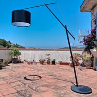 Lampada da terra nera