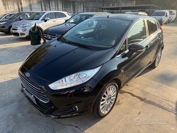 Ford Fiesta 1.5 TDCi 75CV 5 porte Titanium