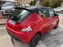 lancia-ypsilon-neopatentato-anche-permuta