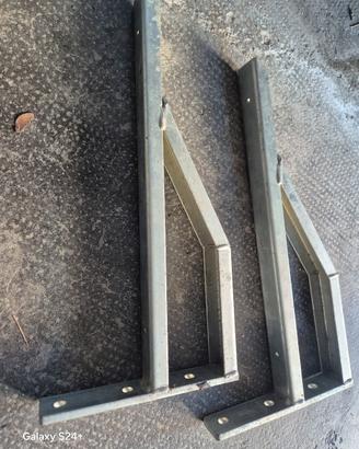 staffa per condizionatore 