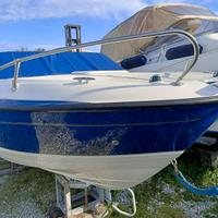 Motoscafo Bayliner 652  " Valutiamo Permuta "
