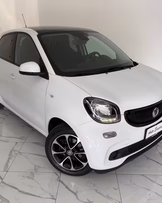 SMART FORFOUR PASSION AUTOMATICA/PANORAMA/NAVIGATO
