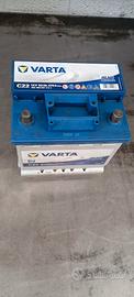 Batteria Varta 12V 52ah usata