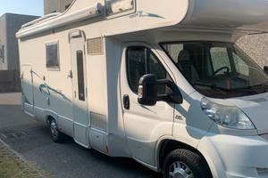 Camper mansardato Rimor Superbrig 677 tc