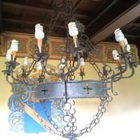 lampadario antico ferro battuto catena foglia