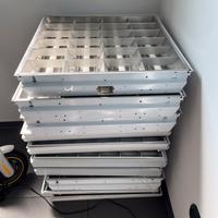 Pannello 60x60 con 4 Lampade a Tubo Neon