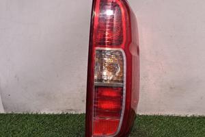 STOP FANALE POSTERIORE DESTRO NISSAN Navara Serie