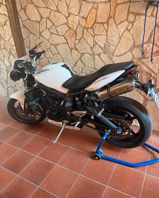 Triumph street triple 675R