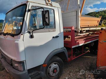 IVECO 79 14 CARROATTREZZI CON RAMPE E VERRICELLO