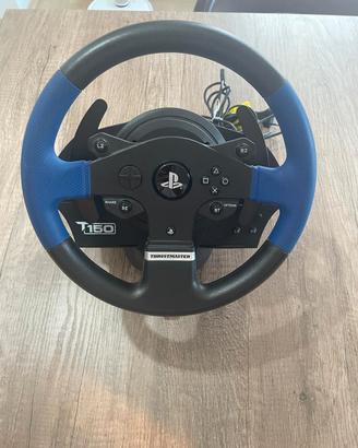 Volante thrustmaster T150 con pedaliera