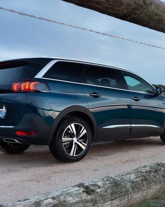 Porte e portellone peugeot 5008 new